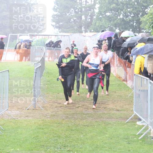 14.06.2026 - 7 Türme Triathlon Andreas Tolksdorf http://msf.ph/oto/9810106 14.06.2026 13:33:38 Schwimmen  meine-sportfotos.de