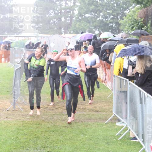 14.06.2026 - 7 Türme Triathlon Andreas Tolksdorf http://msf.ph/oto/9810108 14.06.2026 13:33:39 Schwimmen  meine-sportfotos.de