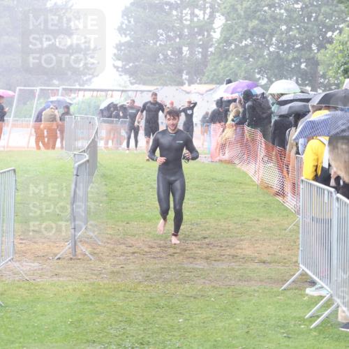 14.06.2026 - 7 Türme Triathlon Andreas Tolksdorf http://msf.ph/oto/9810119 14.06.2026 13:33:49 Schwimmen  meine-sportfotos.de