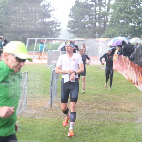 14.06.2026 - 7 Türme Triathlon Andreas Tolksdorf http://msf.ph/oto/9810190 14.06.2026 13:35:42 Schwimmen  meine-sportfotos.de