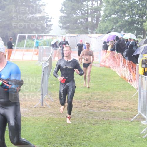 14.06.2026 - 7 Türme Triathlon Andreas Tolksdorf http://msf.ph/oto/9810201 14.06.2026 13:35:48 Schwimmen  meine-sportfotos.de