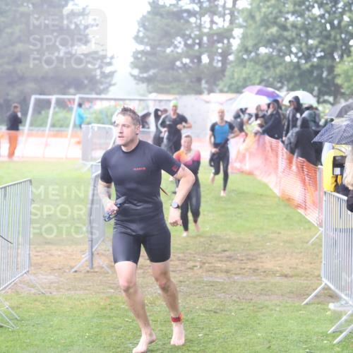 14.06.2026 - 7 Türme Triathlon Andreas Tolksdorf http://msf.ph/oto/9810214 14.06.2026 13:36:02 Schwimmen  meine-sportfotos.de