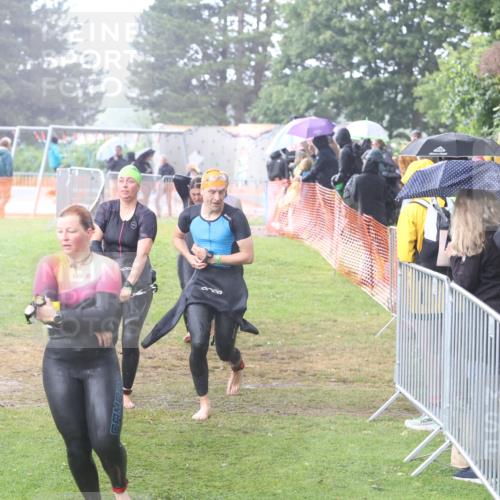 14.06.2026 - 7 Türme Triathlon Andreas Tolksdorf http://msf.ph/oto/9810219 14.06.2026 13:36:07 Schwimmen  meine-sportfotos.de