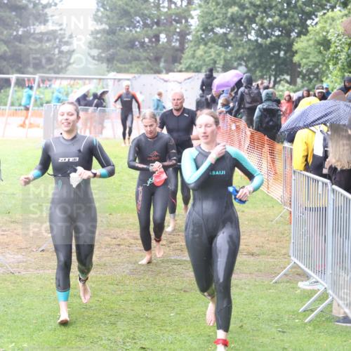 14.06.2026 - 7 Türme Triathlon Andreas Tolksdorf http://msf.ph/oto/9810267 14.06.2026 13:37:02 Schwimmen  meine-sportfotos.de