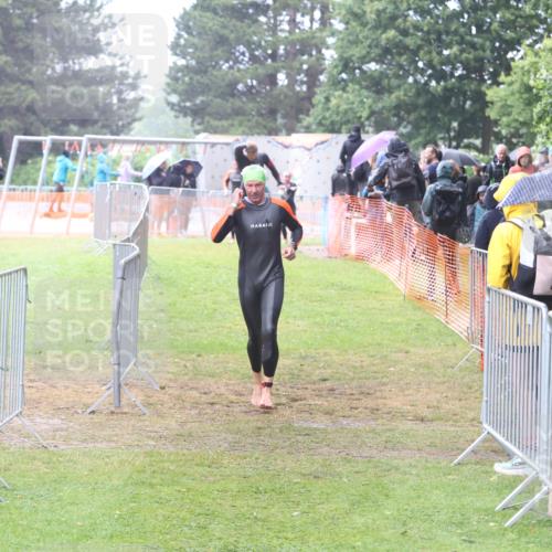 14.06.2026 - 7 Türme Triathlon Andreas Tolksdorf http://msf.ph/oto/9810271 14.06.2026 13:37:10 Schwimmen  meine-sportfotos.de