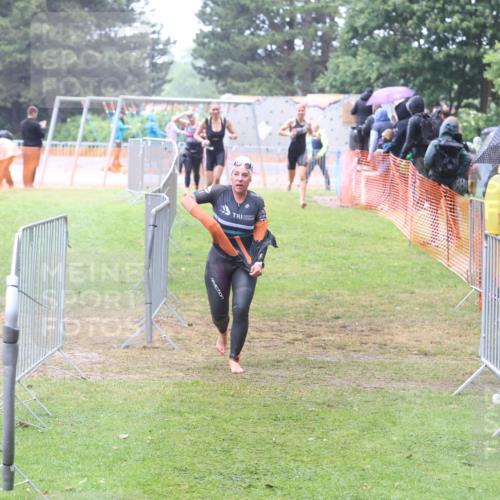 14.06.2026 - 7 Türme Triathlon Andreas Tolksdorf http://msf.ph/oto/9810293 14.06.2026 13:37:55 Schwimmen  meine-sportfotos.de