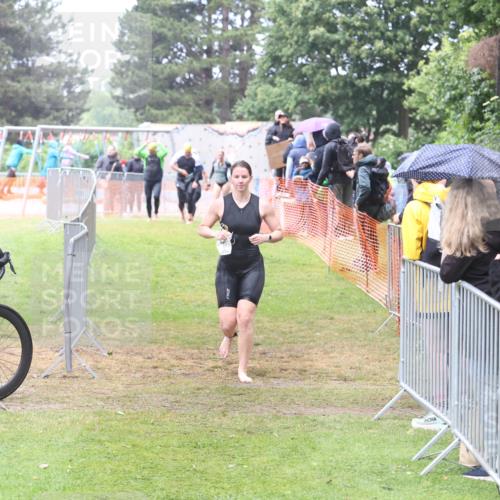 14.06.2026 - 7 Türme Triathlon Andreas Tolksdorf http://msf.ph/oto/9810316 14.06.2026 13:38:27 Schwimmen  meine-sportfotos.de