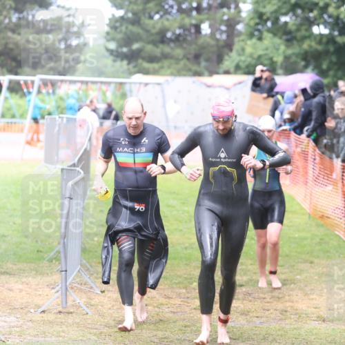 14.06.2026 - 7 Türme Triathlon Andreas Tolksdorf http://msf.ph/oto/9810341 14.06.2026 13:38:58 Schwimmen  meine-sportfotos.de
