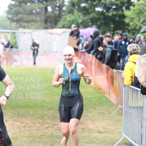 14.06.2026 - 7 Türme Triathlon Andreas Tolksdorf http://msf.ph/oto/9810346 14.06.2026 13:39:00 Schwimmen  meine-sportfotos.de
