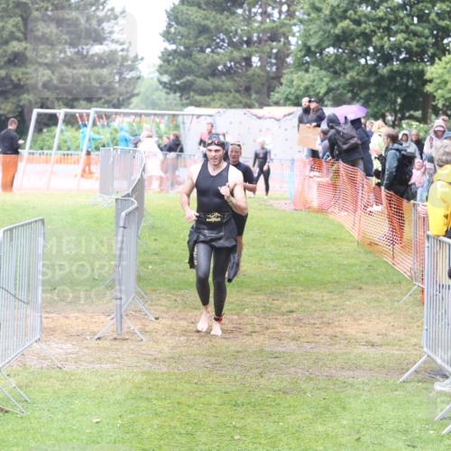 14.06.2026 - 7 Türme Triathlon Andreas Tolksdorf http://msf.ph/oto/9810347 14.06.2026 13:39:09 Schwimmen  meine-sportfotos.de