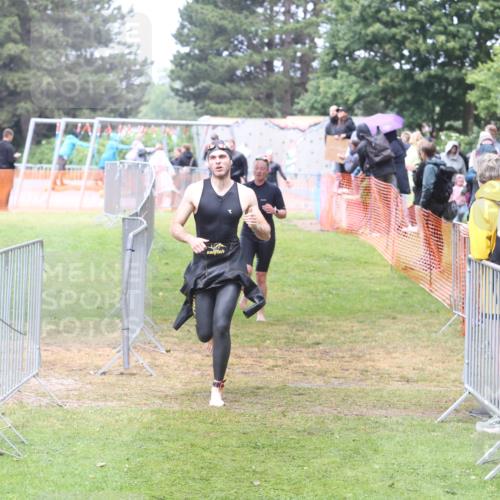 14.06.2026 - 7 Türme Triathlon Andreas Tolksdorf http://msf.ph/oto/9810349 14.06.2026 13:39:10 Schwimmen  meine-sportfotos.de