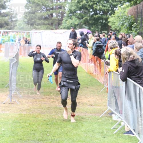 14.06.2026 - 7 Türme Triathlon Andreas Tolksdorf http://msf.ph/oto/9810373 14.06.2026 13:40:00 Schwimmen  meine-sportfotos.de