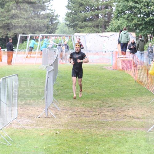 14.06.2026 - 7 Türme Triathlon Andreas Tolksdorf http://msf.ph/oto/9810459 14.06.2026 13:42:54 Schwimmen  meine-sportfotos.de