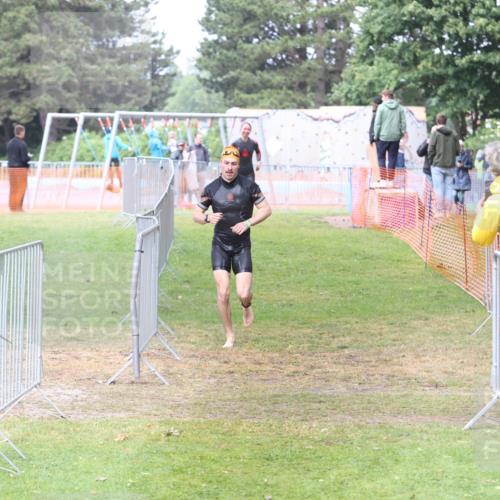 14.06.2026 - 7 Türme Triathlon Andreas Tolksdorf http://msf.ph/oto/9810462 14.06.2026 13:42:54 Schwimmen  meine-sportfotos.de