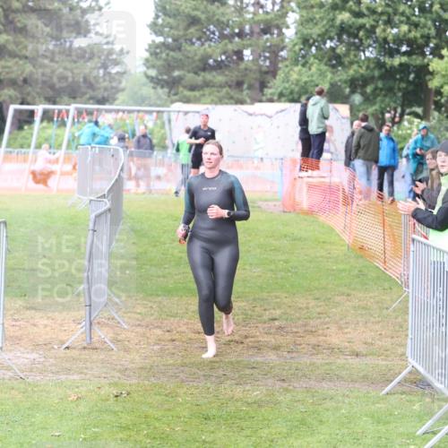 14.06.2026 - 7 Türme Triathlon Andreas Tolksdorf http://msf.ph/oto/9810483 14.06.2026 13:45:11 Schwimmen  meine-sportfotos.de