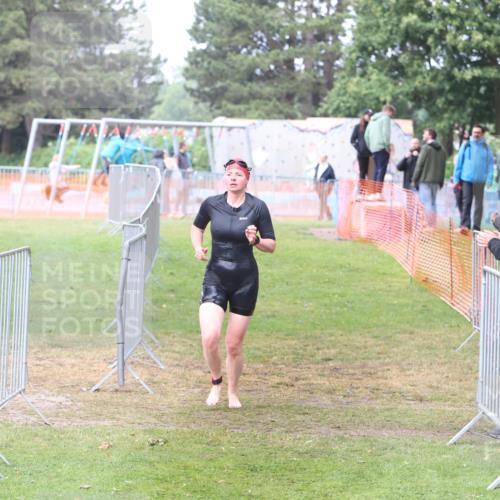 14.06.2026 - 7 Türme Triathlon Andreas Tolksdorf http://msf.ph/oto/9810485 14.06.2026 13:45:18 Schwimmen  meine-sportfotos.de