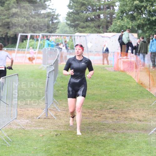 14.06.2026 - 7 Türme Triathlon Andreas Tolksdorf http://msf.ph/oto/9810487 14.06.2026 13:45:19 Schwimmen  meine-sportfotos.de