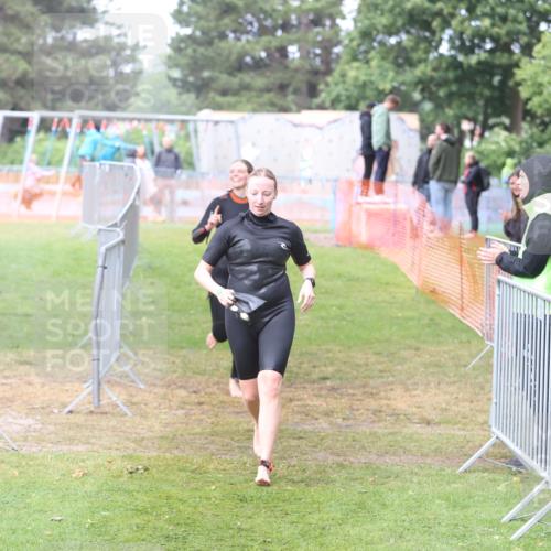 14.06.2026 - 7 Türme Triathlon Andreas Tolksdorf http://msf.ph/oto/9810494 14.06.2026 13:45:41 Schwimmen  meine-sportfotos.de