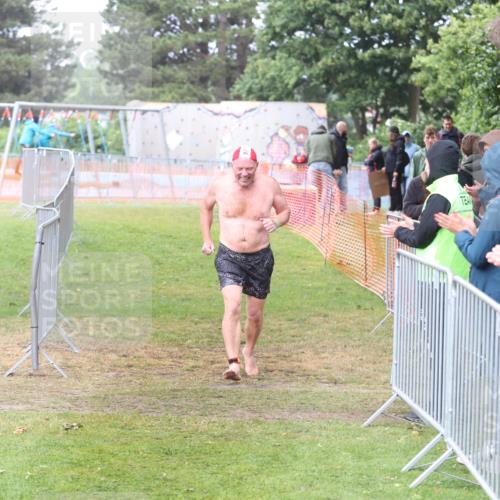 14.06.2026 - 7 Türme Triathlon Andreas Tolksdorf http://msf.ph/oto/9810502 14.06.2026 13:46:19 Schwimmen  meine-sportfotos.de