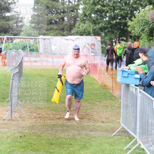 14.06.2026 - 7 Türme Triathlon Andreas Tolksdorf http://msf.ph/oto/9810506 14.06.2026 13:48:07 Schwimmen  meine-sportfotos.de
