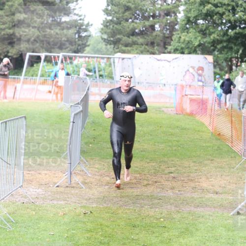 14.06.2026 - 7 Türme Triathlon Andreas Tolksdorf http://msf.ph/oto/9810513 14.06.2026 13:48:41 Schwimmen  meine-sportfotos.de