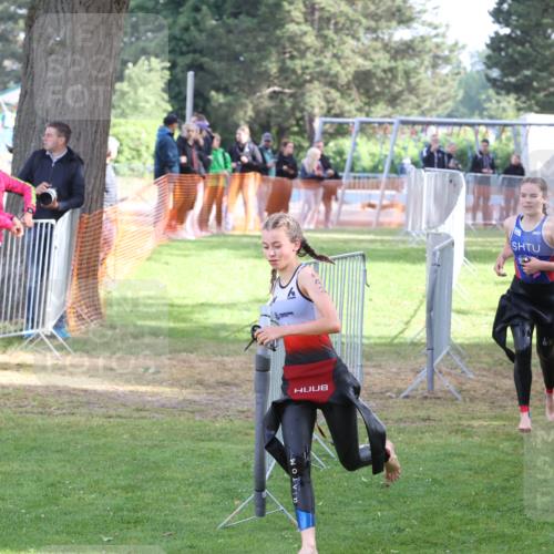 14.06.2026 - 7 Türme Triathlon Andreas Tolksdorf http://msf.ph/oto/9810626 14.06.2026 08:24:56 Schwimmen  meine-sportfotos.de
