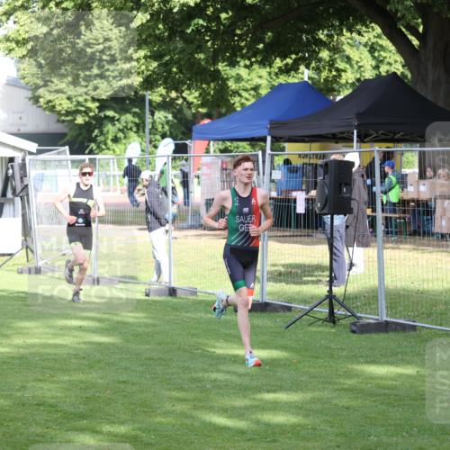 14.06.2026 - 7 Türme Triathlon Andreas Tolksdorf http://msf.ph/oto/9810652 14.06.2026 08:25:19 Schwimmen  meine-sportfotos.de