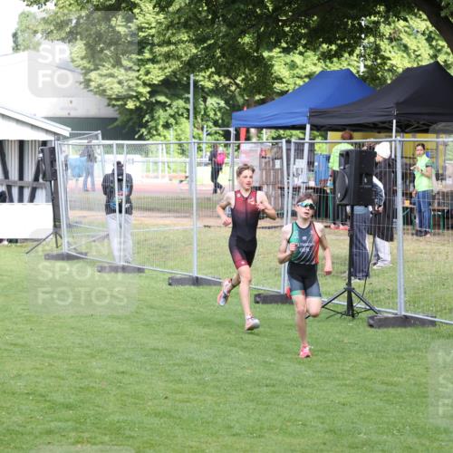 14.06.2026 - 7 Türme Triathlon Andreas Tolksdorf http://msf.ph/oto/9810678 14.06.2026 08:26:33 Schwimmen  meine-sportfotos.de