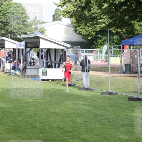 14.06.2026 - 7 Türme Triathlon Andreas Tolksdorf http://msf.ph/oto/9810683 14.06.2026 08:26:37 Schwimmen  meine-sportfotos.de