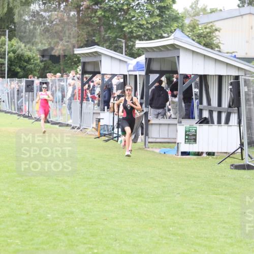 14.06.2026 - 7 Türme Triathlon Andreas Tolksdorf http://msf.ph/oto/9810720 14.06.2026 08:44:10 Schwimmen  meine-sportfotos.de