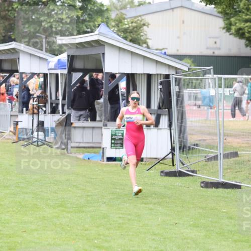 14.06.2026 - 7 Türme Triathlon Andreas Tolksdorf http://msf.ph/oto/9810729 14.06.2026 08:44:15 Schwimmen  meine-sportfotos.de