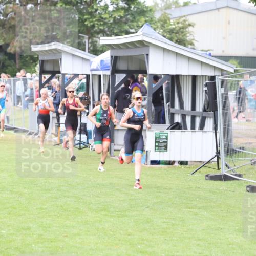 14.06.2026 - 7 Türme Triathlon Andreas Tolksdorf http://msf.ph/oto/9810736 14.06.2026 08:44:37 Schwimmen  meine-sportfotos.de