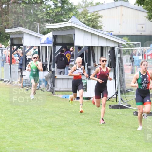 14.06.2026 - 7 Türme Triathlon Andreas Tolksdorf http://msf.ph/oto/9810743 14.06.2026 08:44:40 Schwimmen  meine-sportfotos.de