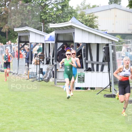 14.06.2026 - 7 Türme Triathlon Andreas Tolksdorf http://msf.ph/oto/9810744 14.06.2026 08:44:42 Schwimmen  meine-sportfotos.de