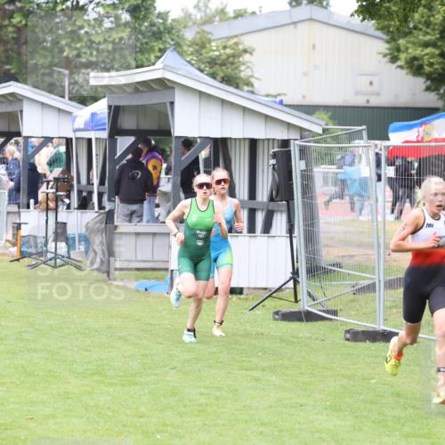 14.06.2026 - 7 Türme Triathlon Andreas Tolksdorf http://msf.ph/oto/9810746 14.06.2026 08:44:42 Schwimmen  meine-sportfotos.de
