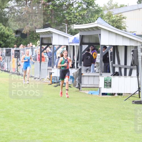 14.06.2026 - 7 Türme Triathlon Andreas Tolksdorf http://msf.ph/oto/9810748 14.06.2026 08:44:45 Schwimmen  meine-sportfotos.de
