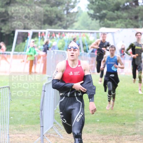 14.06.2026 - 7 Türme Triathlon Andreas Tolksdorf http://msf.ph/oto/9810791 14.06.2026 08:48:37 Schwimmen  meine-sportfotos.de