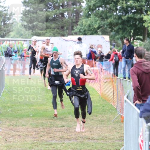 14.06.2026 - 7 Türme Triathlon Andreas Tolksdorf http://msf.ph/oto/9810810 14.06.2026 08:49:03 Schwimmen  meine-sportfotos.de