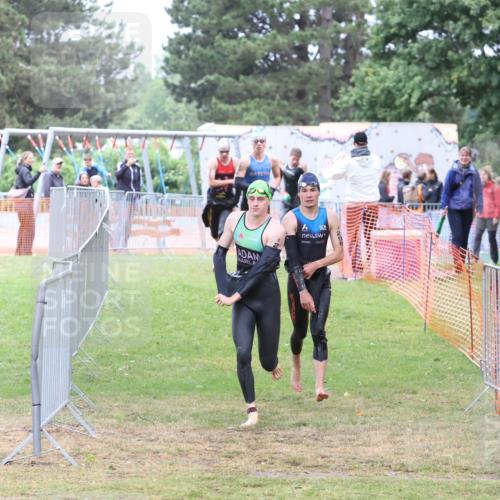 14.06.2026 - 7 Türme Triathlon Andreas Tolksdorf http://msf.ph/oto/9810857 14.06.2026 08:49:25 Schwimmen  meine-sportfotos.de