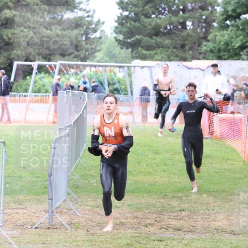 14.06.2026 - 7 Türme Triathlon Andreas Tolksdorf http://msf.ph/oto/9810888 14.06.2026 08:49:54 Schwimmen  meine-sportfotos.de