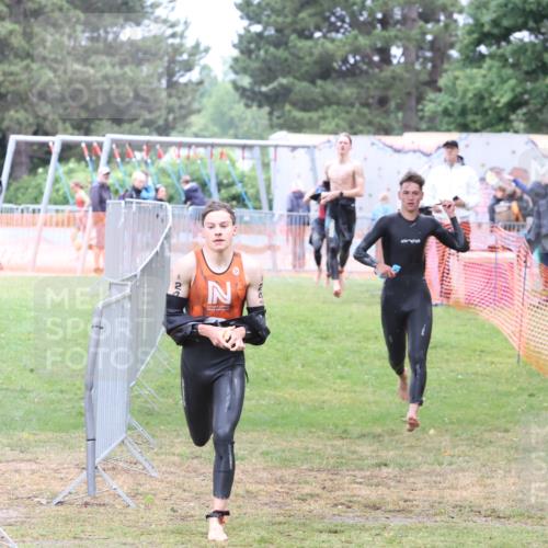 14.06.2026 - 7 Türme Triathlon Andreas Tolksdorf http://msf.ph/oto/9810889 14.06.2026 08:49:54 Schwimmen  meine-sportfotos.de