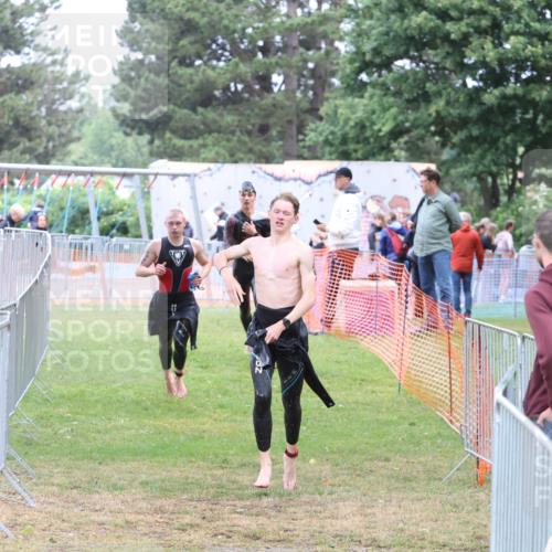 14.06.2026 - 7 Türme Triathlon Andreas Tolksdorf http://msf.ph/oto/9810895 14.06.2026 08:49:58 Schwimmen  meine-sportfotos.de