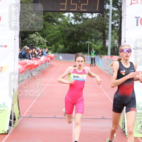14.06.2026 - 7 Türme Triathlon Andreas Tolksdorf http://msf.ph/oto/9810912 14.06.2026 08:53:17 Schwimmen  meine-sportfotos.de