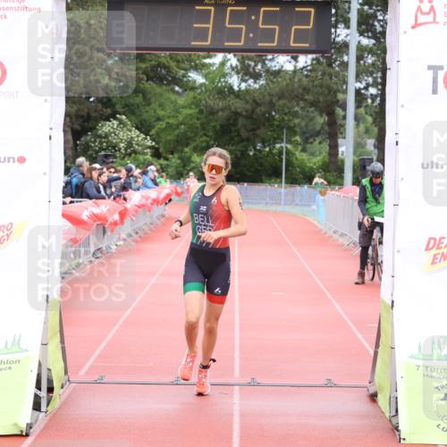 14.06.2026 - 7 Türme Triathlon Andreas Tolksdorf http://msf.ph/oto/9810915 14.06.2026 08:53:43 Schwimmen  meine-sportfotos.de