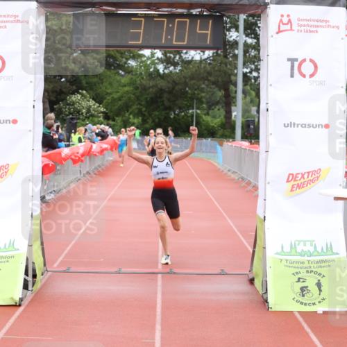 14.06.2026 - 7 Türme Triathlon Andreas Tolksdorf http://msf.ph/oto/9810952 14.06.2026 08:54:55 Schwimmen  meine-sportfotos.de