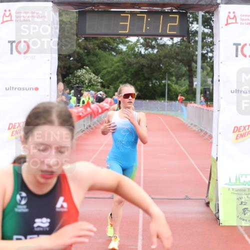 14.06.2026 - 7 Türme Triathlon Andreas Tolksdorf http://msf.ph/oto/9810963 14.06.2026 08:55:03 Schwimmen  meine-sportfotos.de