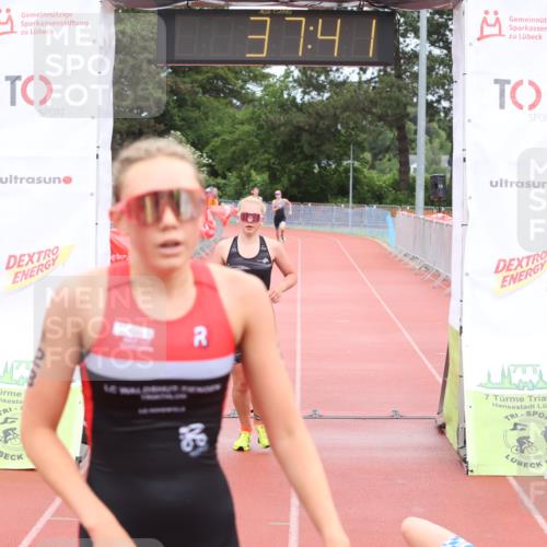 14.06.2026 - 7 Türme Triathlon Andreas Tolksdorf http://msf.ph/oto/9810978 14.06.2026 08:55:31 Schwimmen  meine-sportfotos.de