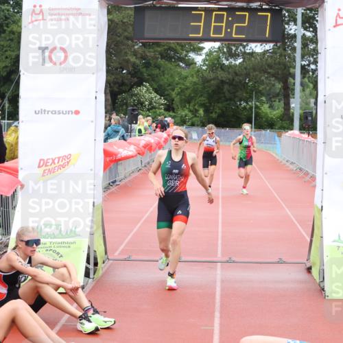 14.06.2026 - 7 Türme Triathlon Andreas Tolksdorf http://msf.ph/oto/9811000 14.06.2026 08:56:18 Schwimmen  meine-sportfotos.de