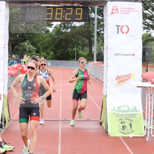 14.06.2026 - 7 Türme Triathlon Andreas Tolksdorf http://msf.ph/oto/9811002 14.06.2026 08:56:20 Schwimmen  meine-sportfotos.de