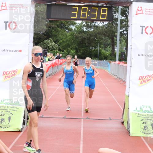 14.06.2026 - 7 Türme Triathlon Andreas Tolksdorf http://msf.ph/oto/9811005 14.06.2026 08:56:28 Schwimmen  meine-sportfotos.de